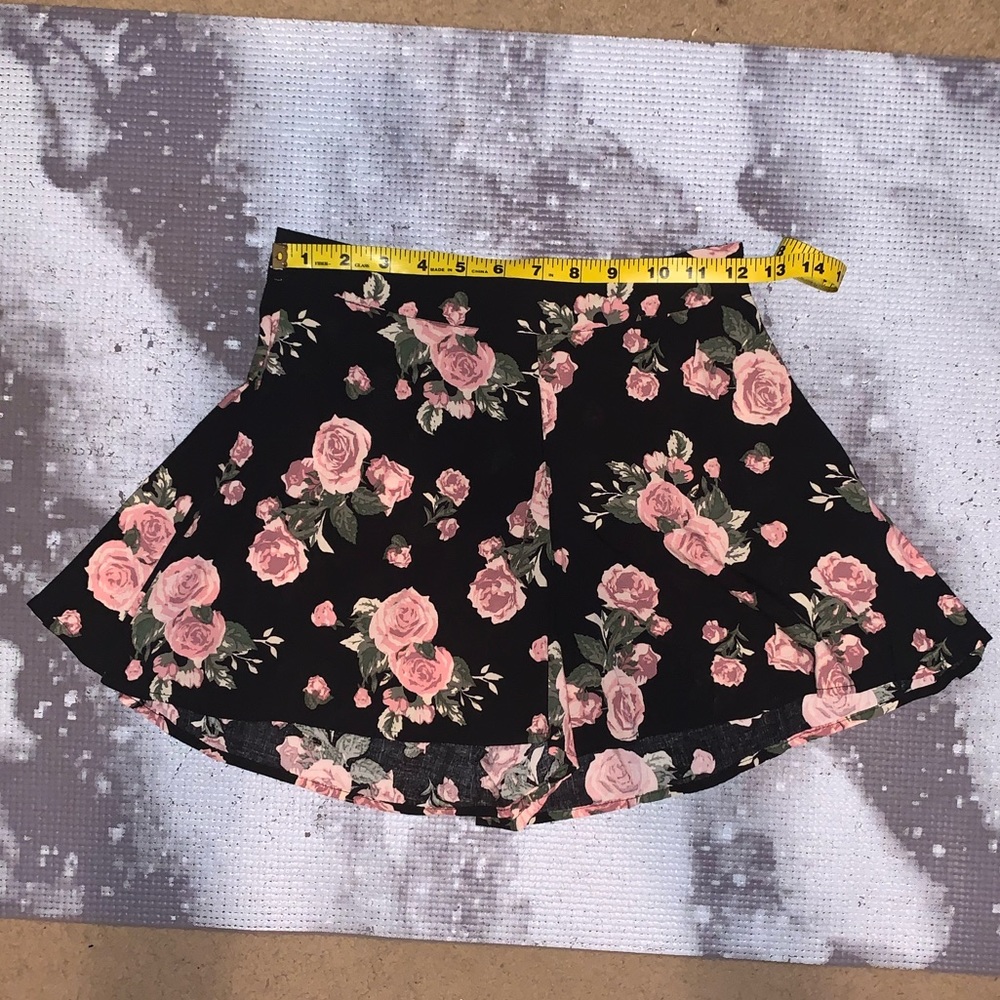 Rue21 Flowy Shorts